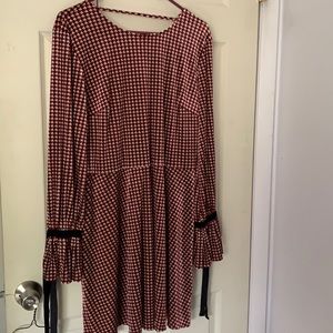 XL Women’s Valor Printed Dress